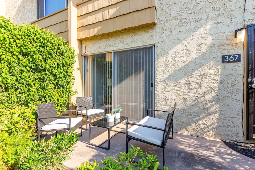 Rustic Modern Townhouse Old Town 4 Heated Pools