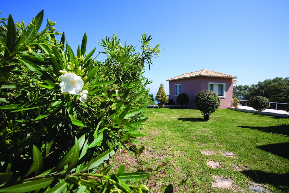 Mira Resort