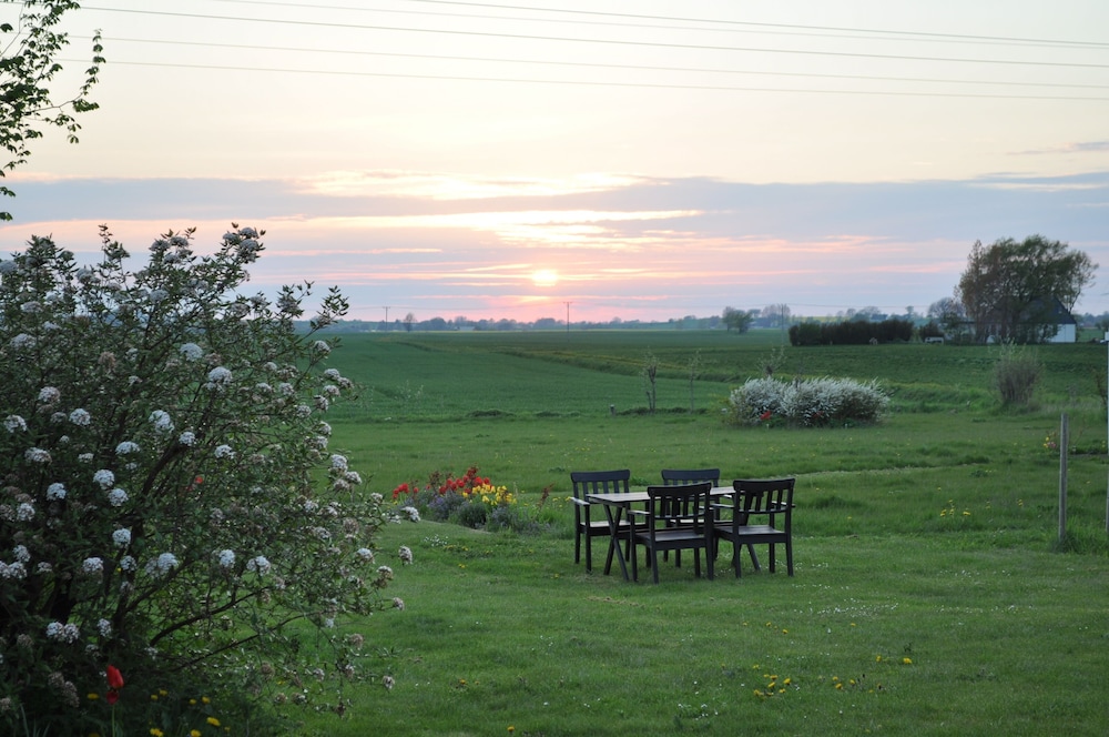 Villa Sandby Bed and Breakfast