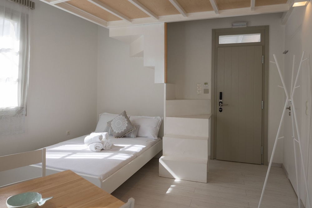 l anima boutique suites view 2