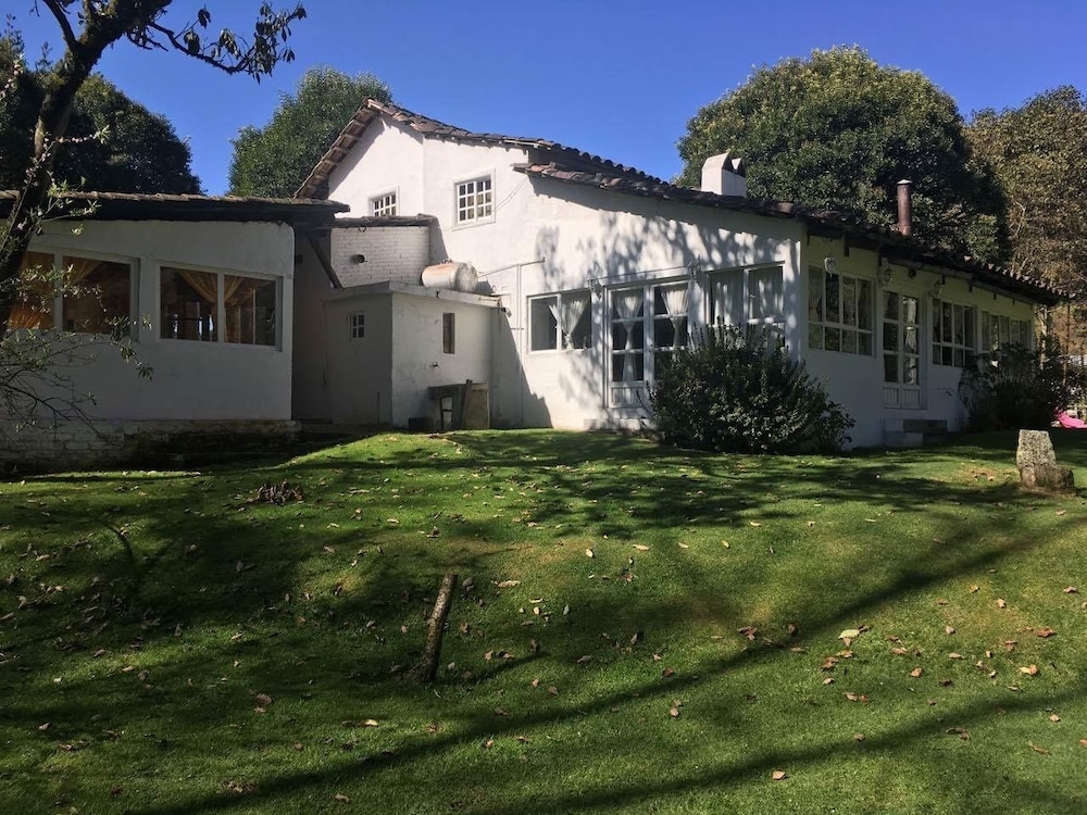 Hotel Hostal La Macía - Image 1