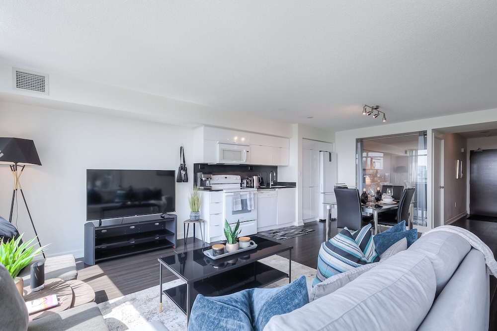 Waterfront Luxury Suites
