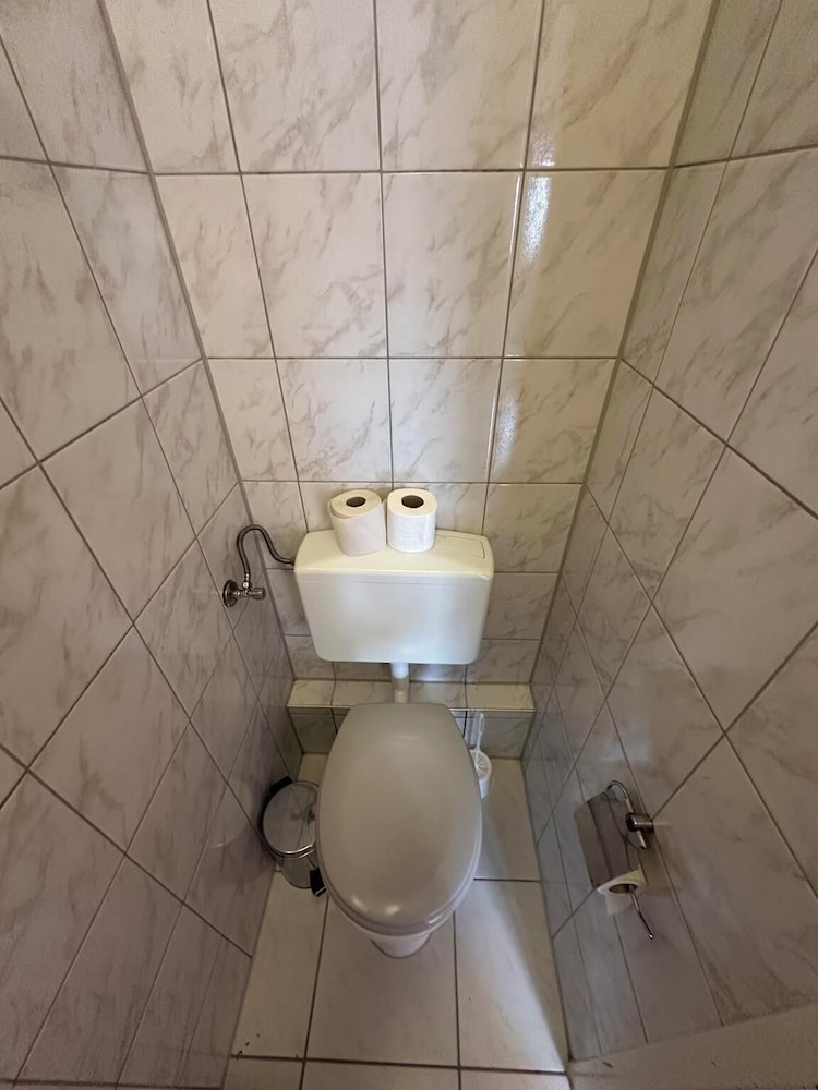 2-Rent Group Hostel Apartments HAN53