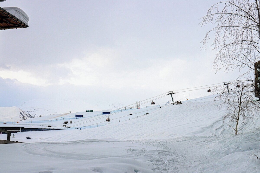 Ski in out Apartemnts by Wehost