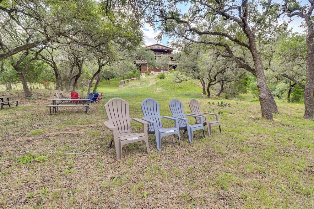Waterfront Spicewood Home: Deck, Fire Pit Grill - Property Image 41