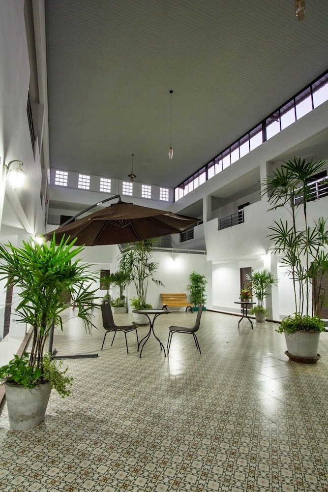 Maison de Cheer
