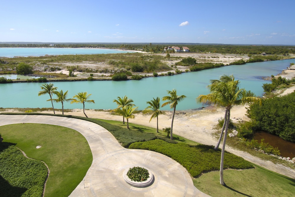 Punta Palmera Cap Cana by Essenza Retreats