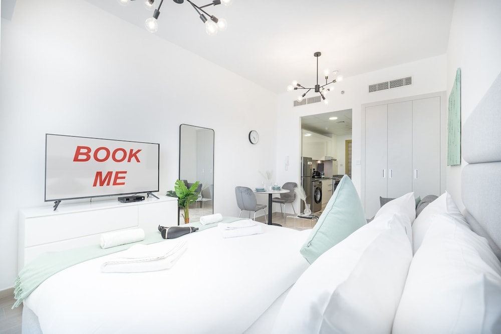 Perfect Studio That Sleeps 2 in JVC