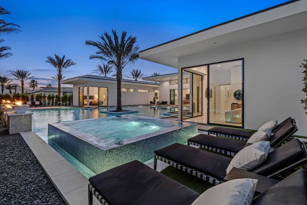 Villa Sleeps 17 w/ Pool, Firepit, Putting Green Bravo Villa 3 by Avantstay