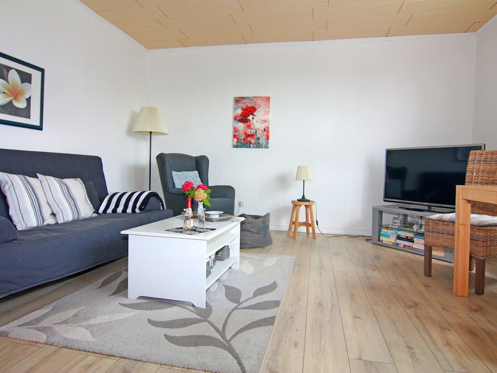 Cozy Apartment in Neubukow near Water Sports view 2
