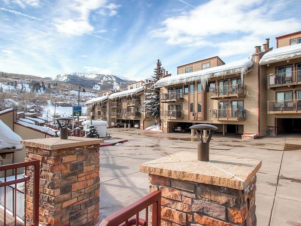 Snowmass Mountain by Snowmass Vacations