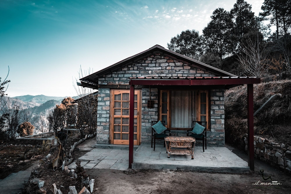Itmenaan Estate