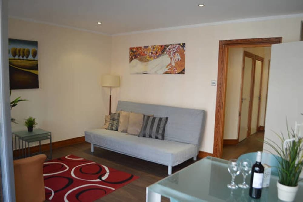 MetroStays - Temple Bar 18