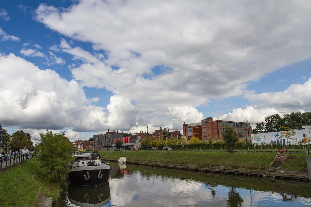 Photo 42
