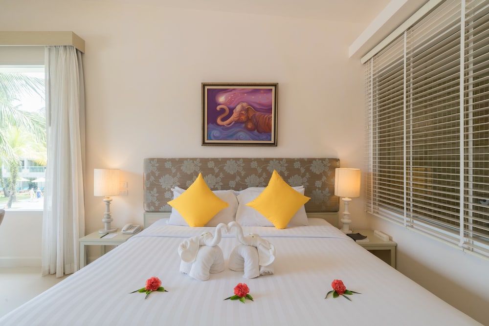 Thai Mueang Vacations - The Briza Beach Resort Khaolak - Property Image 20