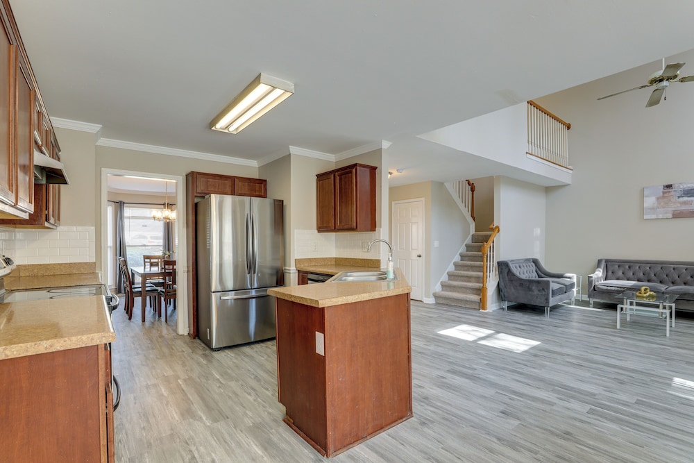 Stone Mountain Vacation Rental With Deck!