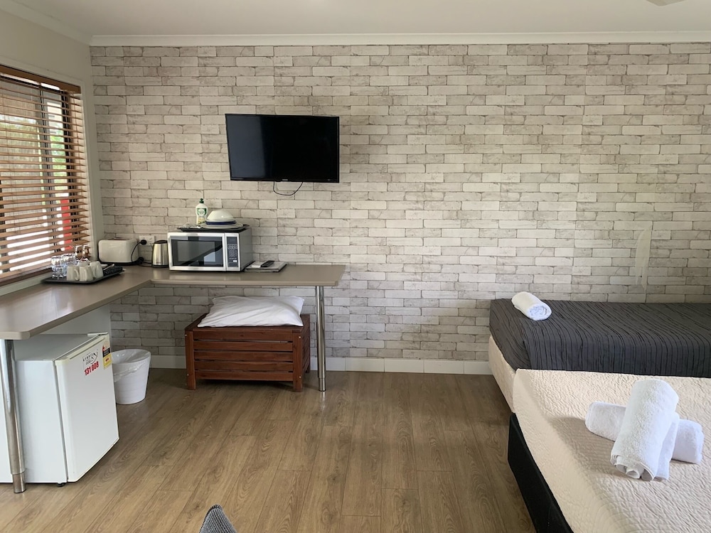 Verandah Motel