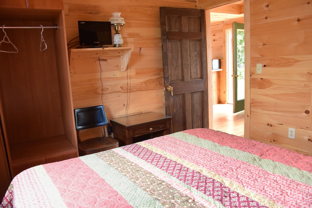 Townhouse Hotel - Property Image 11