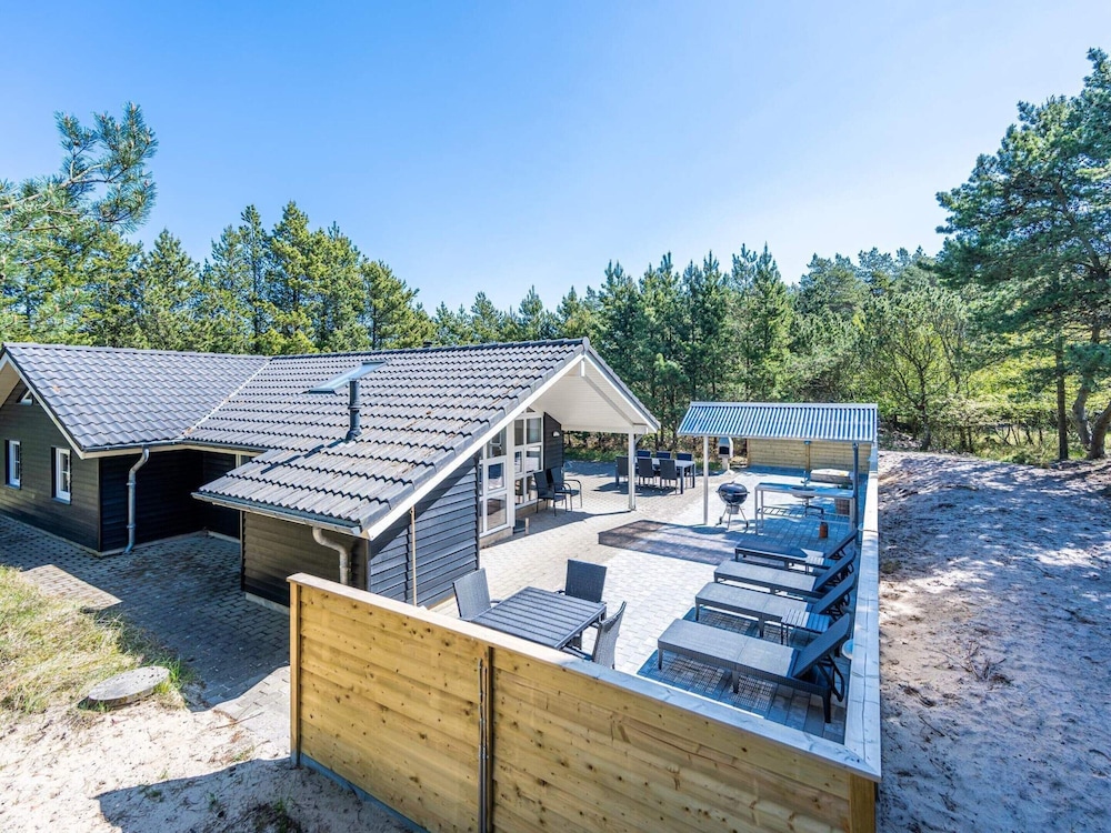 8 Person Holiday Home in Blavand view 5