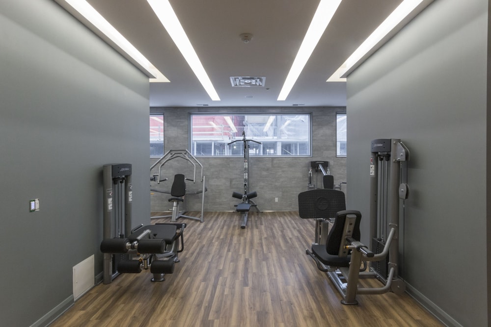 QuickStay - Premium 2bdrm in Yorkville (Yonge & Bloor)