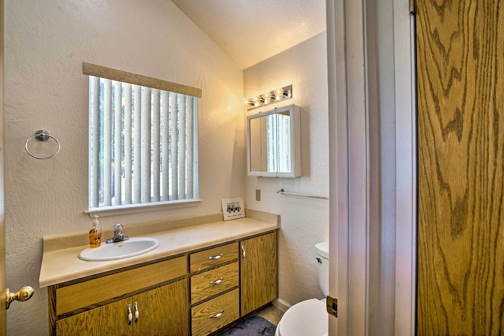 Lake Tahoe Vacations - South Lake Tahoe Home w/ Deck: 4 Mi to Heavenly! - Property Image 1