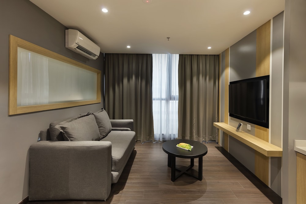 The Granite Luxury Hotel Penang 74