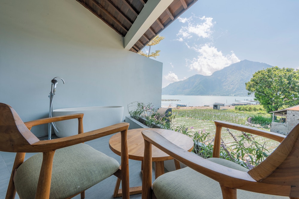 Noya Hotel