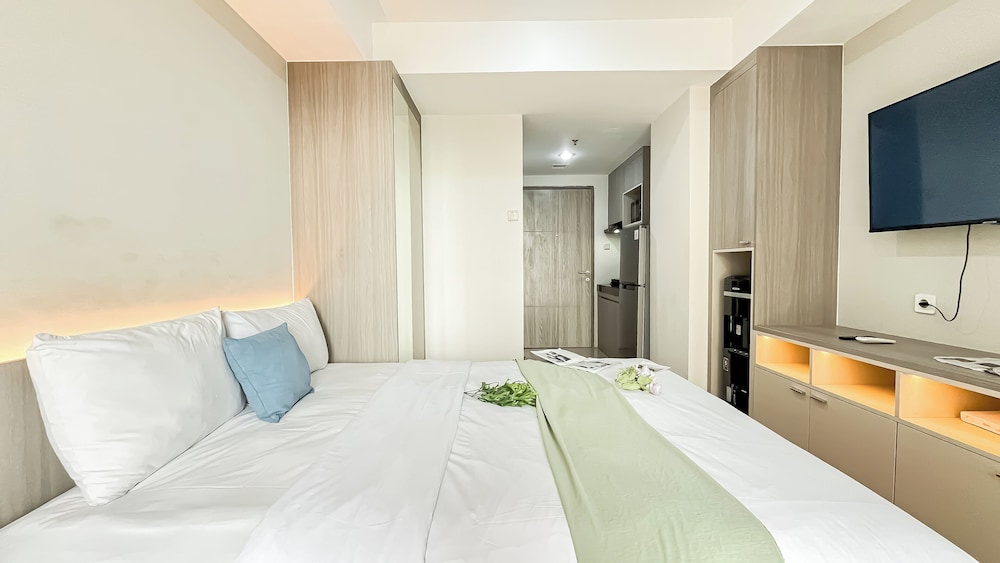 Modern Look Studio At Anwa Residence Apartment