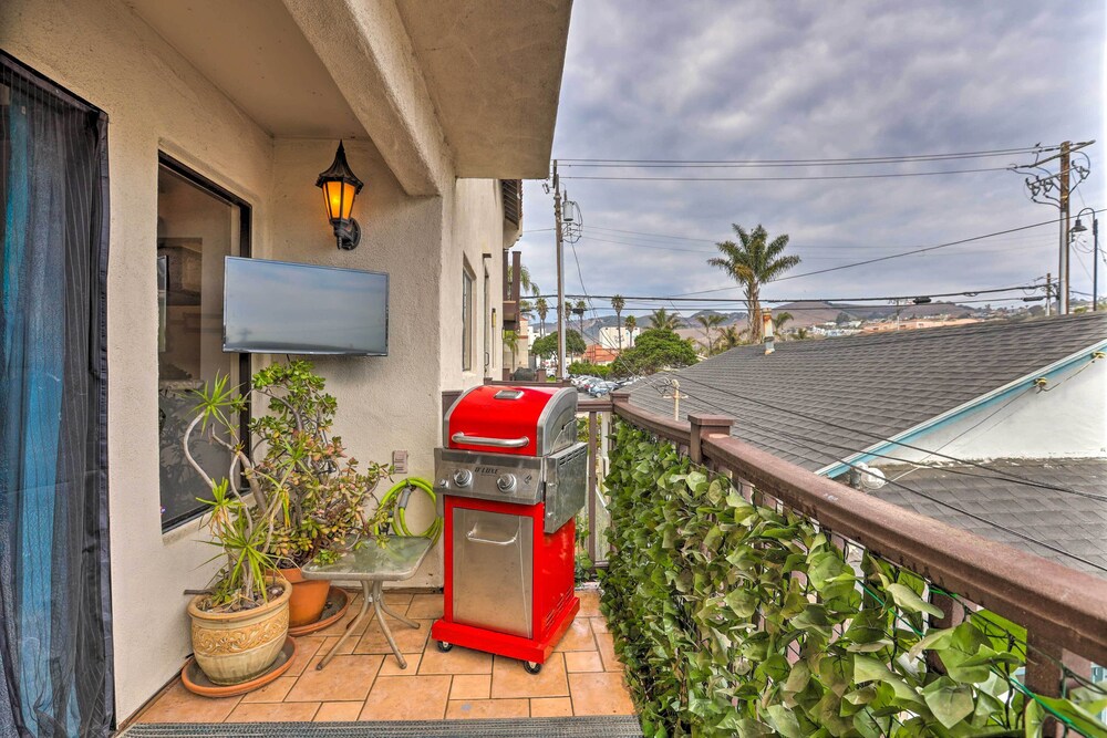 Pismo Beach Condo < Walk to Beach & Wineries! view 3