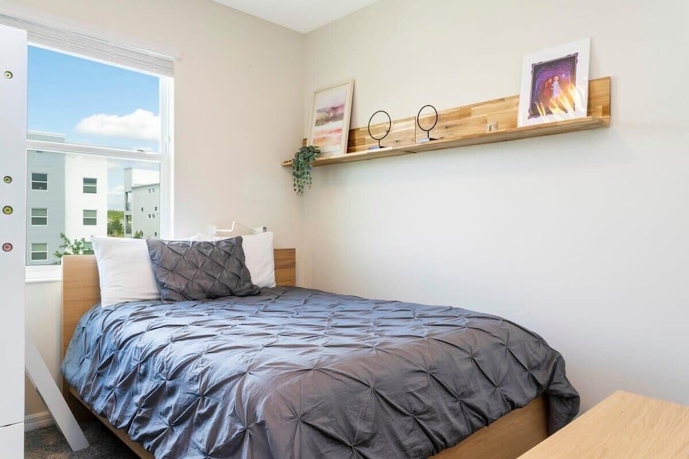 Accessible 3Bd Condo Close to Disney @ Storey Lake Orlando 208 3180