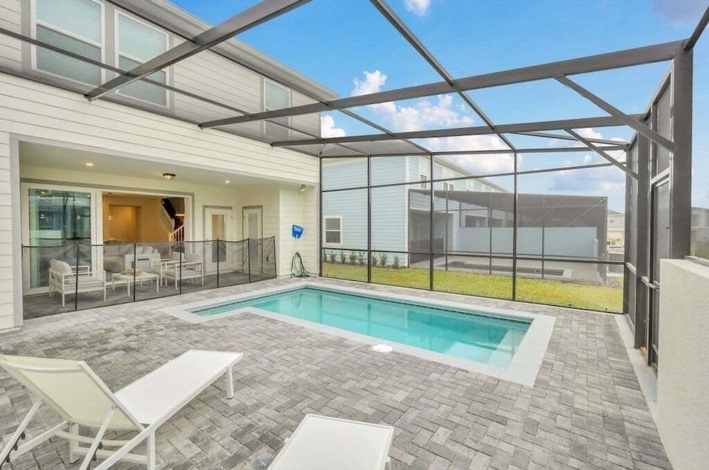 Amazing Theme Rooms Kids Will Love! 5 Bedroom Townhouse