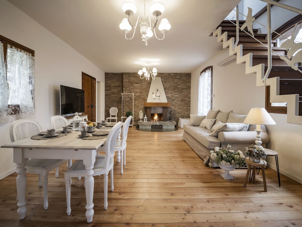 Accademia al Colle