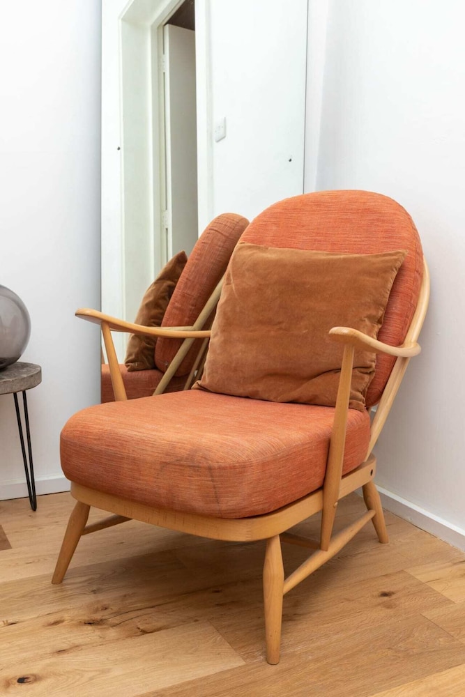 Stylish and Modern 1 Bedroom Flat in Whitechapel