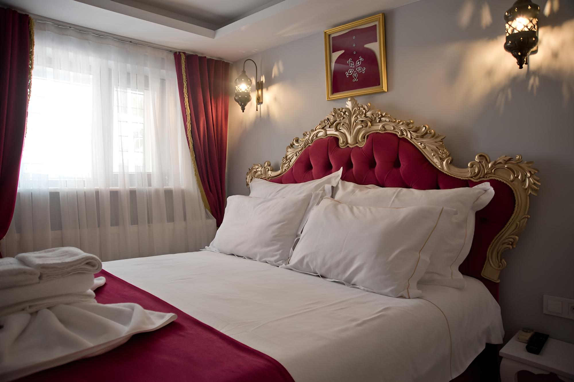 Blue Mosque Suites