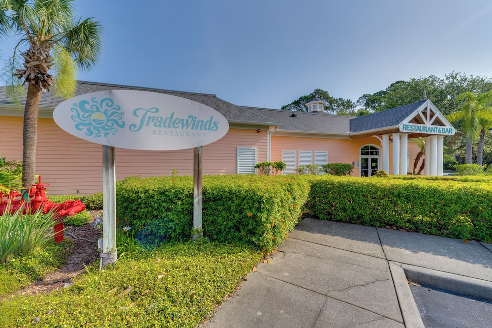 Balcony & Beach Access: Bahama Bay Resort Condo!