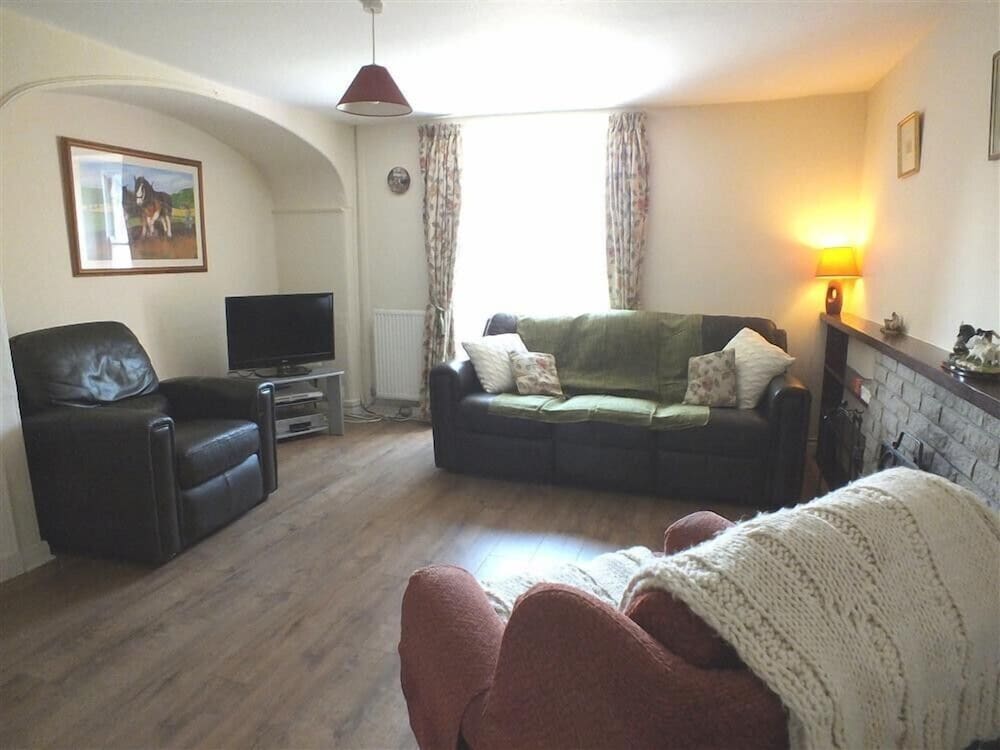 Dinas Island Cottage