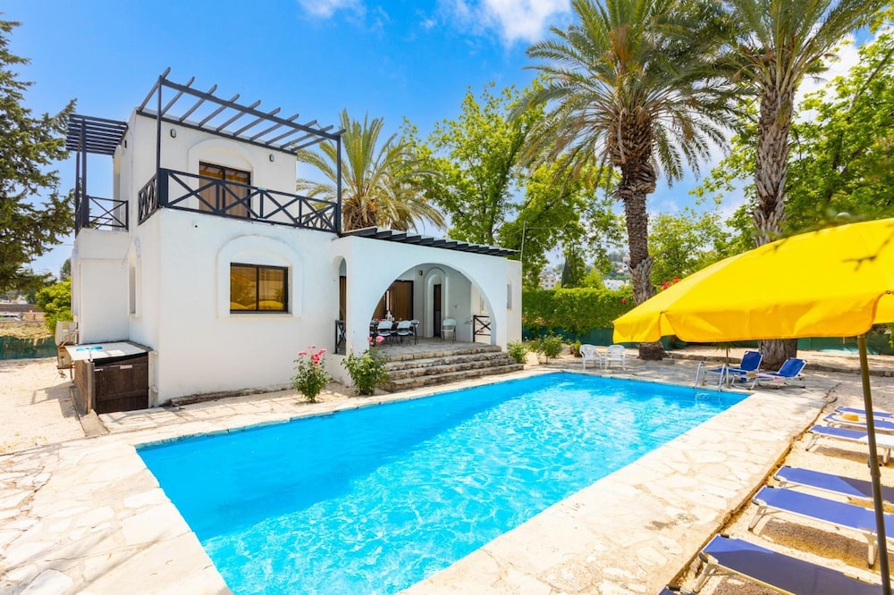 Villa Anemone in Poli Crysochous
