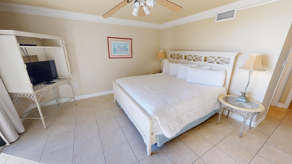 Shoreline Towers 2043 2 Bedroom Condo