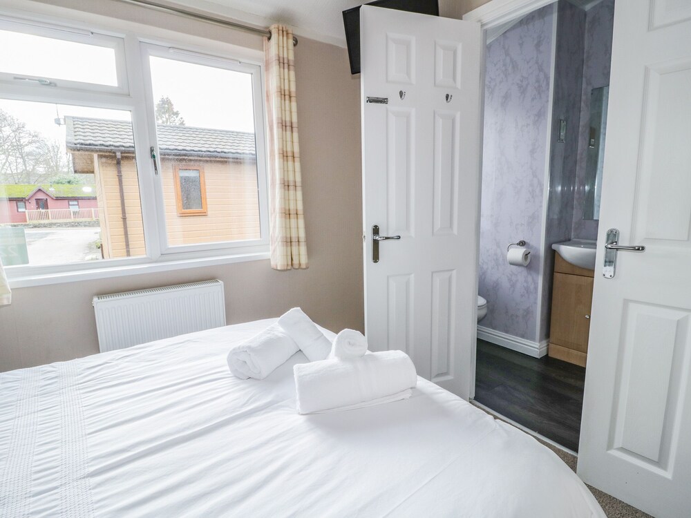 22 Thirlmere view 5