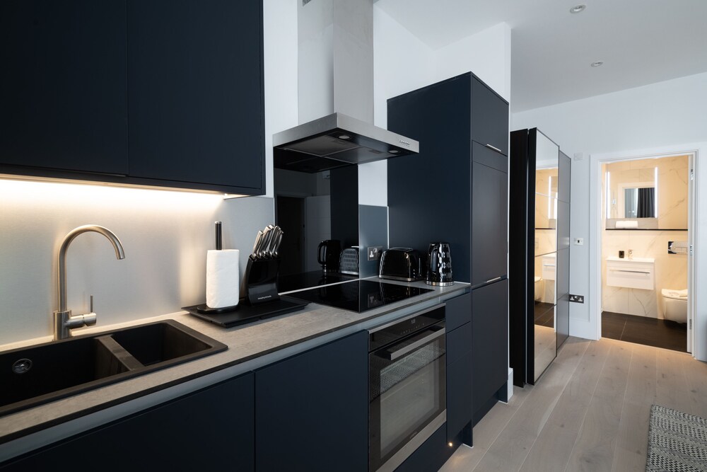 South Kensington Apartments