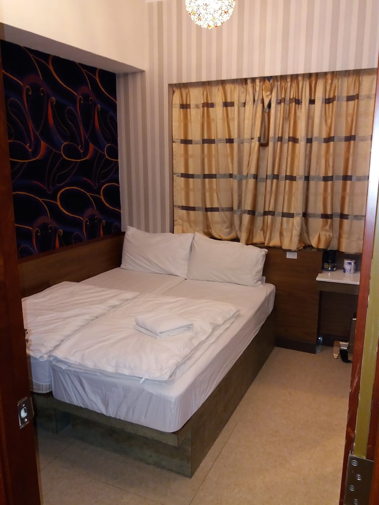 Rai Lei Hostel