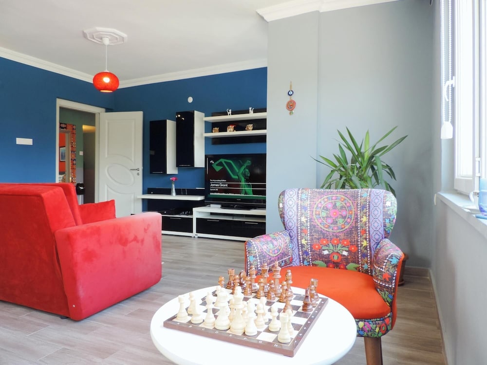 Centrally Located Flat 5 min to Ozdilekpark Mall