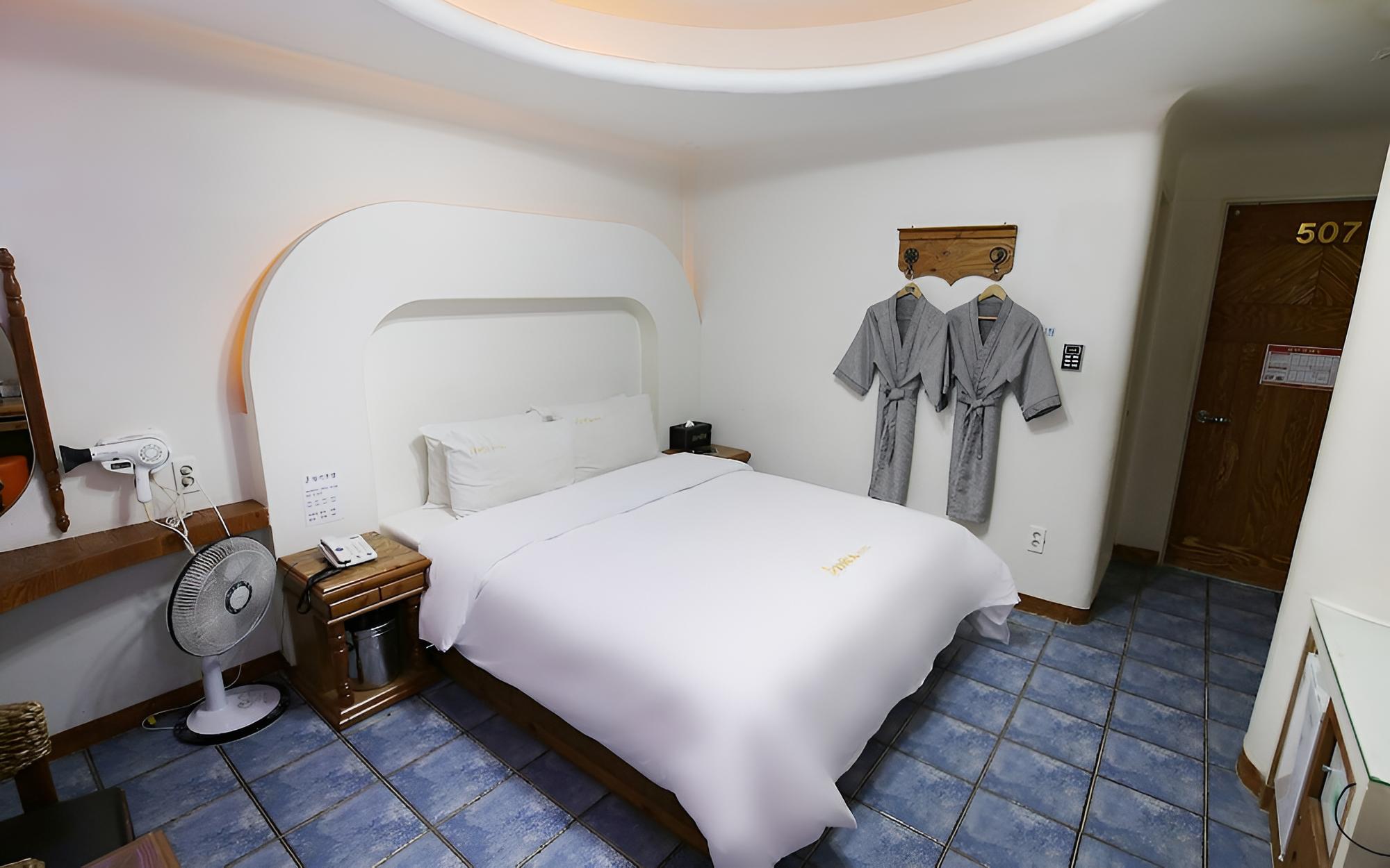 Dajeon Jungni Inca Hotel