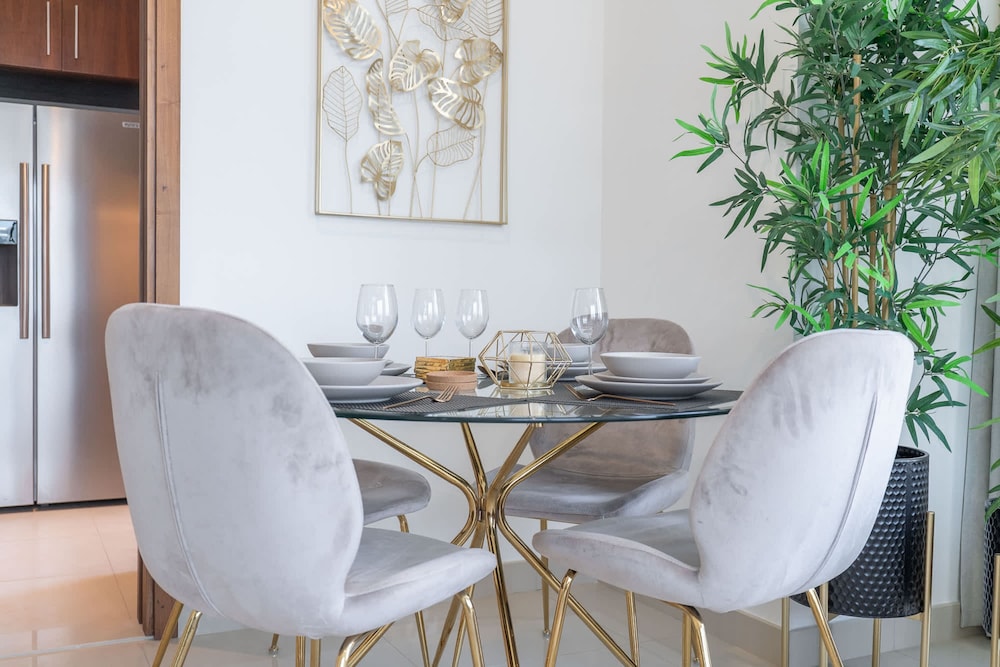 Gorgeous 1 Bedroom in Boulevard Point With City Views