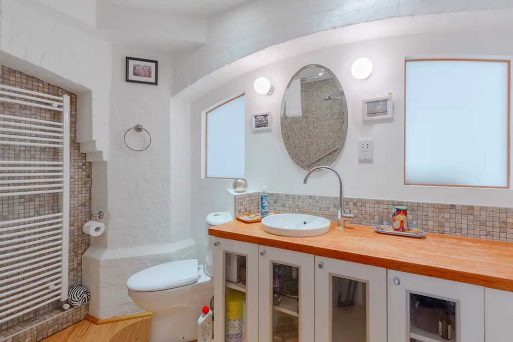 Vibrant 2BD Flat - Near London Bridge
