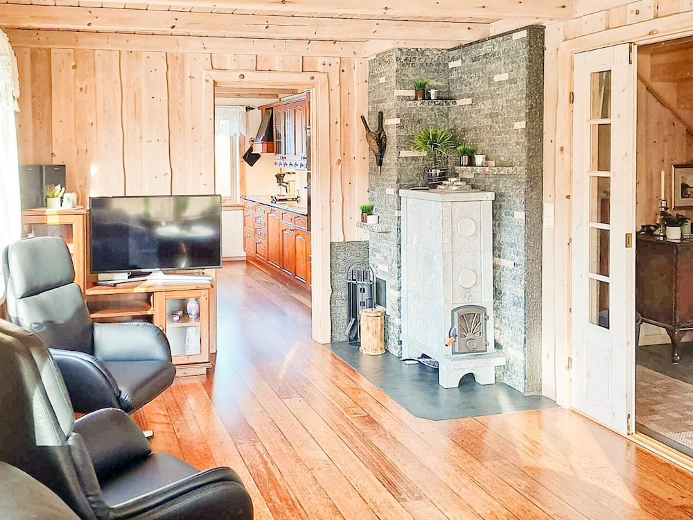 6 Person Holiday Home in Bygstad