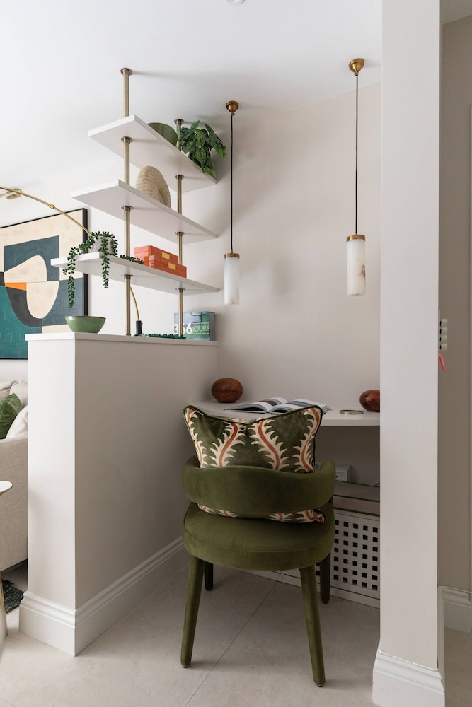 Culford Gardens III by Onefinestay