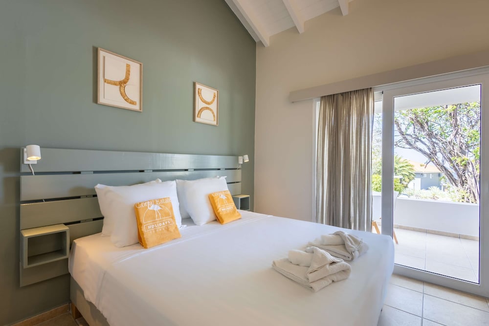 Ser na Private Retreat