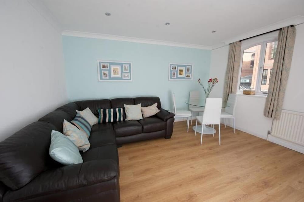 Apartment 5 York