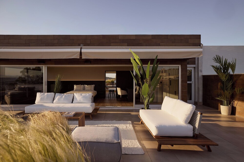 Casa Volare, Penthouse Retreat Athenian Riviera